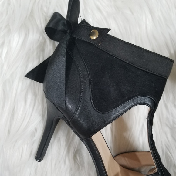 METAPHOR Open Toe Bow Heels Cut On The Black Sides, SIZE 8M, Zipper closure. - Picture 7 of 17